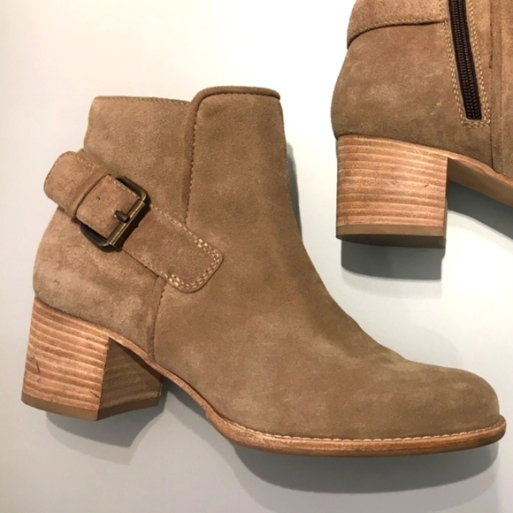 Aquatalia Shoes - NEW AQUATALIA TATE WEATHERPROOF SUEDE ZIP …
